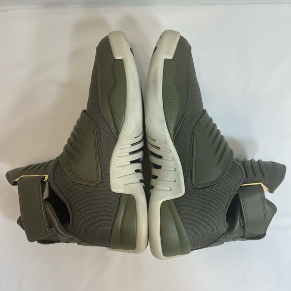 Jordan Generation 23 Medium Olive Size 9 - Picture 13 of 14